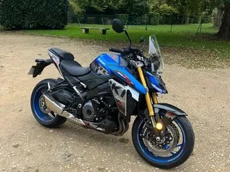 suzuki gsxs 1000 2023
