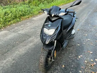 ⭐ piaggio typhoon 50 2t – 2017 – 17 000 km – révision complète – pot aysuni ⭐