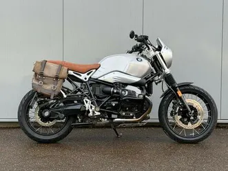 ② bmw r ninet scrambler / sac latéral / akrapovic/ 2018-6900km