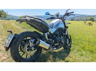 benelli leoncino 500