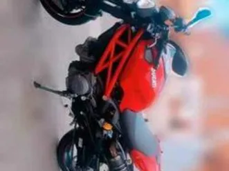 ducati - monster 696