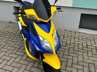 kymco super 8 roller