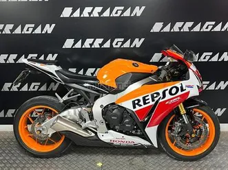 honda - cbr 1000 rr fireblade