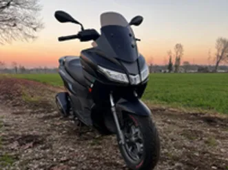 scooter aprilia sxr 50