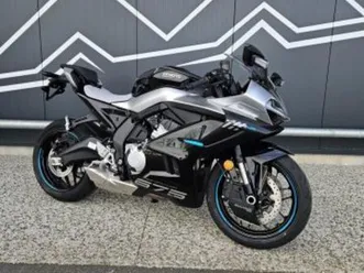 cf moto 675sr-r 2025 675 cm3 | moto sportive | 1 000 km | noir | 14123 cormelles le royal