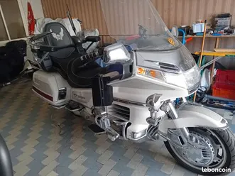 vend moto goldwing 1500se