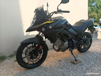 suzuki dl 650 v-strom abs état neuf - 300 kms