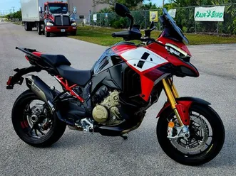 2023 ducati multistrada pikes peak edition