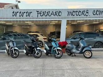 offriamo tutta la gamma scooter piaggio