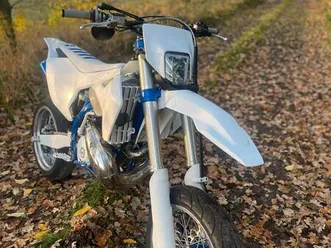 husqvarna te 300 i supermoto 2019 (wie ktm exc 300 tpi)