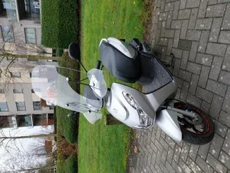 ② peugeot kisbee a klasse 2022 [4172km]