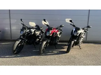 honda cb 500 hornet 2024 500 cm3 | moto routière | 17 000 km | noir | 38180 seyssins