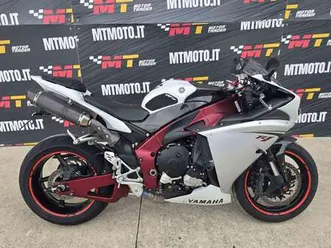 yamaha yzf-r1 big bang export video 360 bianco