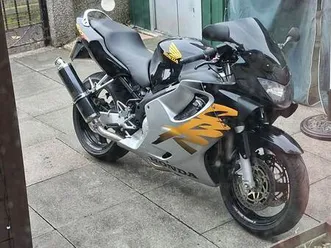 mint condition cbr600 with july26 mot