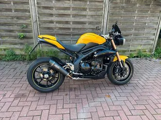triumph speed triple 1050 edition 94