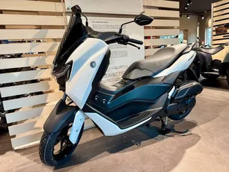 yamaha nmax 125