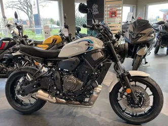 yamaha xsr700