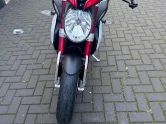 mv agusta dragster 800rr — motoren | mv agusta — marktplaats
