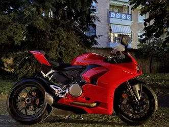 ducati panigale v2 base
