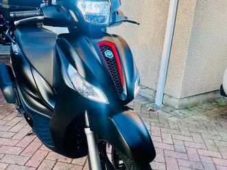 piaggio, medley 125 (cc) like new