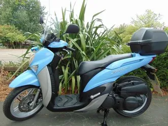 yamaha hw125 xenter automatic big wheel urban scooter nippy large ideal learner