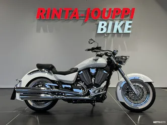 . a-kortti - harvinaisuus! todella hieno, huoltokirja