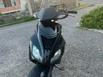 sr aprilia factory