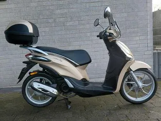 piaggio liberty 50 ccm roller