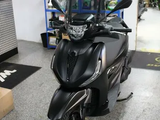 piaggio beverly 400 hpe