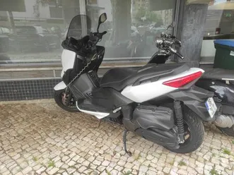 yamaha x-max 400 olivais