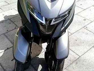 motocicleta yamaha tricity motor bike 125 cc new.com garantia algueirão-mem martins