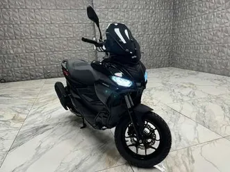 aprilia sr gt 200 schwarz