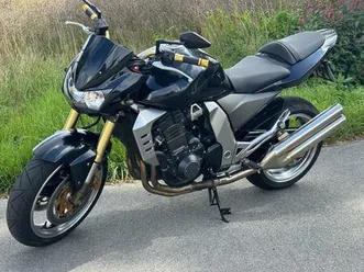 z 1000 in schwarz