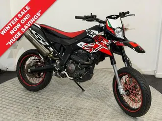 aprilia sx 125 super moto - hpi clear comes with new mot and warranty 124 cc