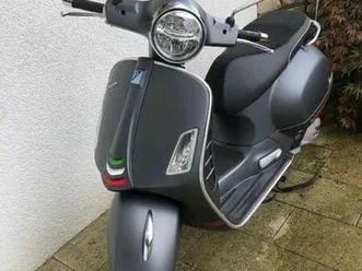 piaggio vespa gts 125