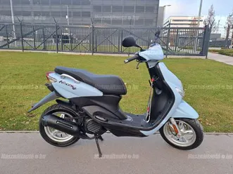 négyütemű! injektoros!