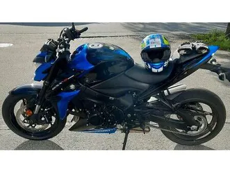 suzuki gsx s