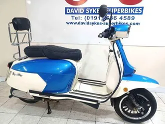 royal alloy gp 300 lc e5 22-reg only 805 dry miles its mint £3699.otr