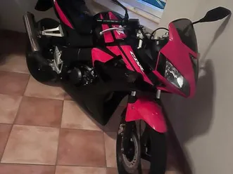honda cbr 125r - 29.421 km - bj. 2011 - gepflegt