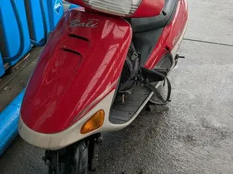 verkaufe honda bali 50 ccm original zustand angemeldet mit papiere
