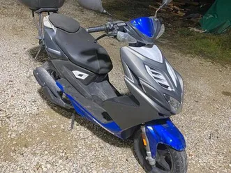 yamaha aerox 50