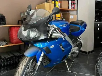 ② triumph daytona 955i