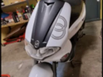 gilera runner 200 vxr 4 tempi