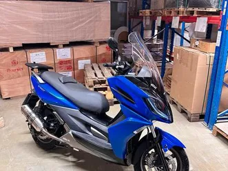 kymco xct roller 125 ccm top