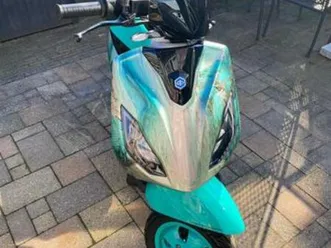 piaggio one feng chen wang bromscooter 45 km — scooters | piaggio — marktplaats