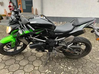 kawasaki z125 schwarz-grün. top