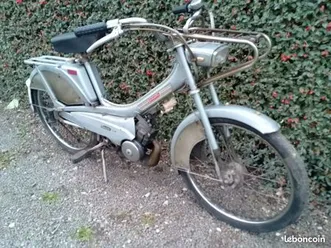 mobylette motobecane av44