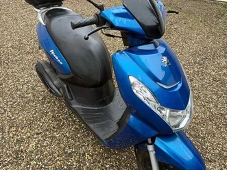 scooter peugeot kisbee 4t 50 cc