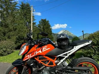 ktm 390 duke 2018 – a2 – entretien complet – kit chaîne neuf
