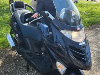 kymco grand dink 125 cm3